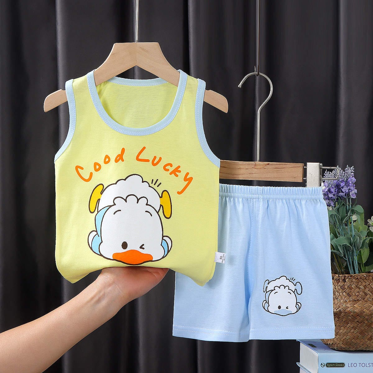 Sleeveless Shirt & Shorts